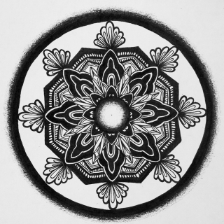 P5071141 Mandala Keskikoko.jpg