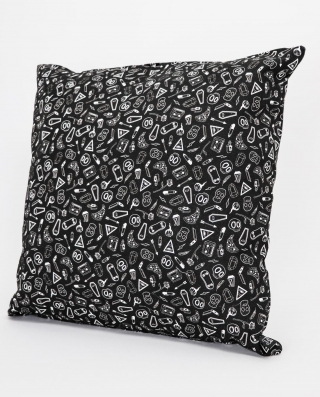 DC-Cushion1