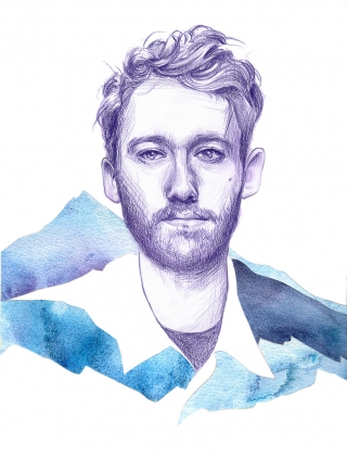 holding portrait-3.jpg